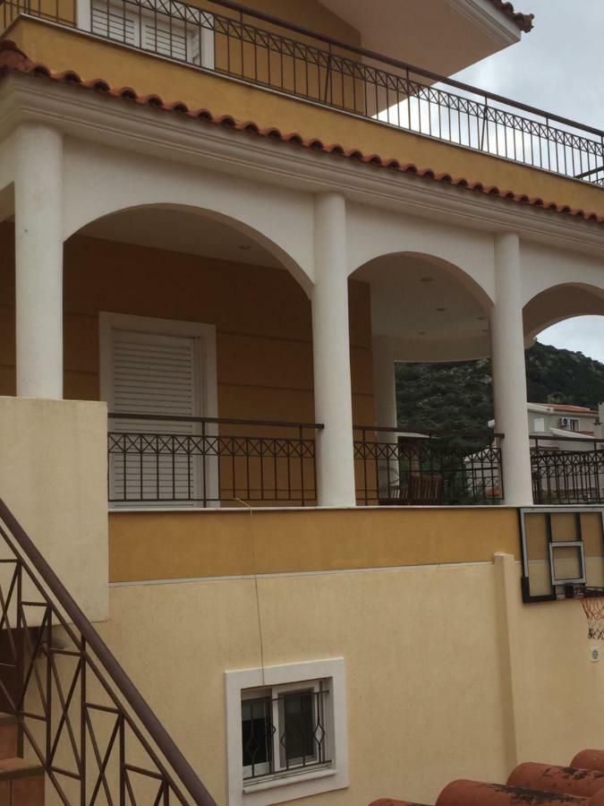 Relaxing Villa With Swimming Pool And Garden Agios Georgios  Exterior photo